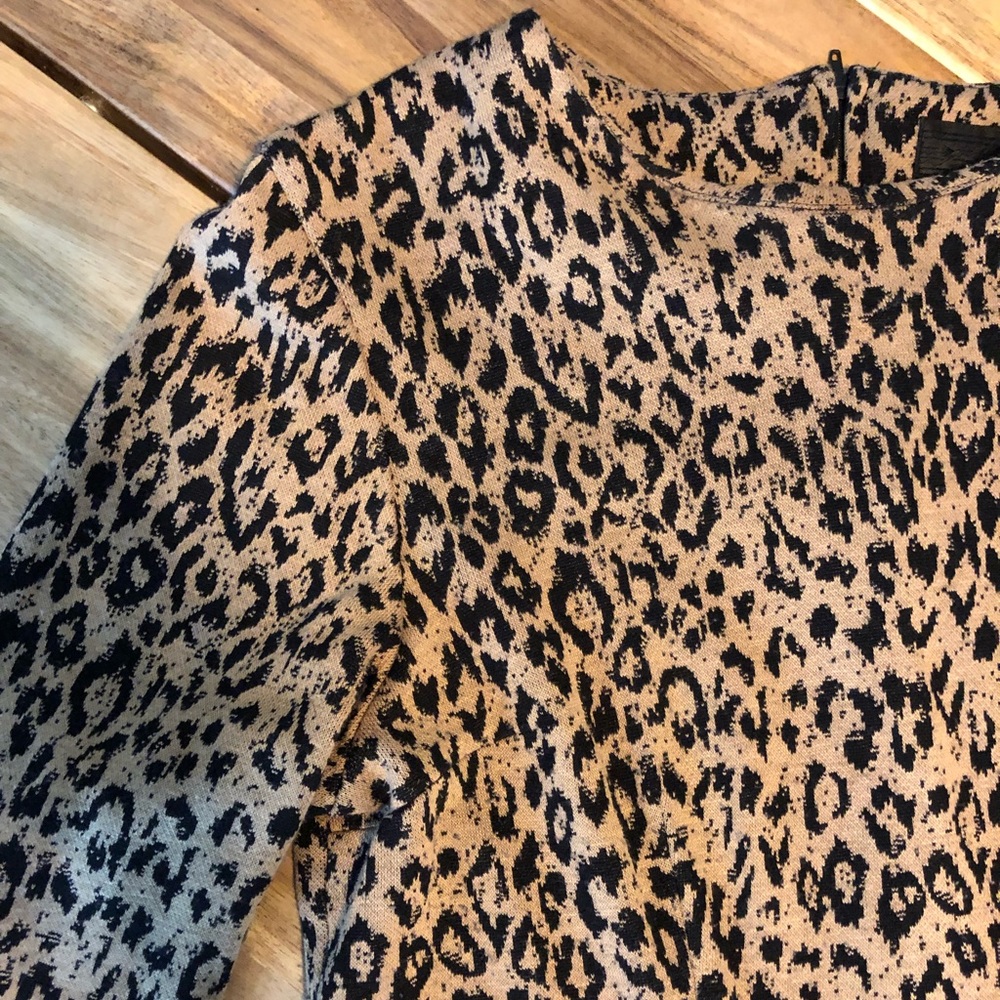 Anthony Mark Hankins leopard dress 🐆